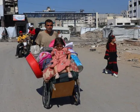 Escaping away from Destruction to Peril: Gaza Inhabitants Confront Heart-Wrenching Decision